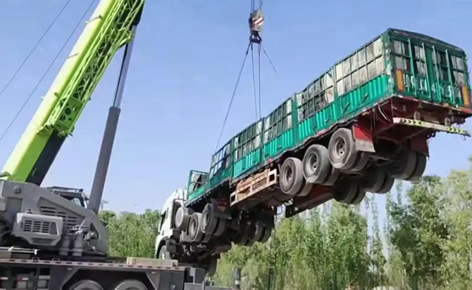 泗水道路脱困救援案例